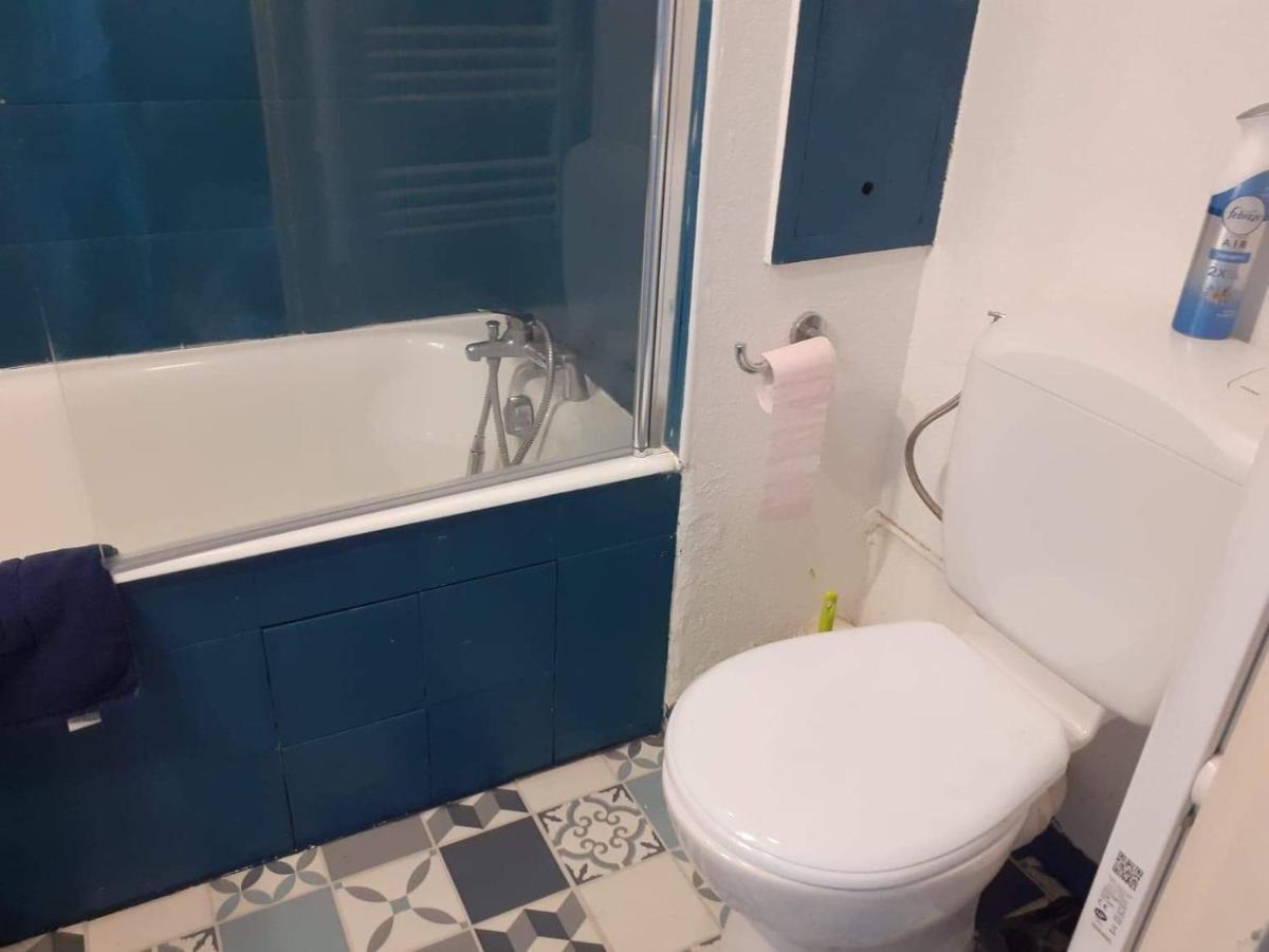 شقة Hyères  في Studio 4 Personnes Avec Vue Sur Le Port المظهر الخارجي الصورة