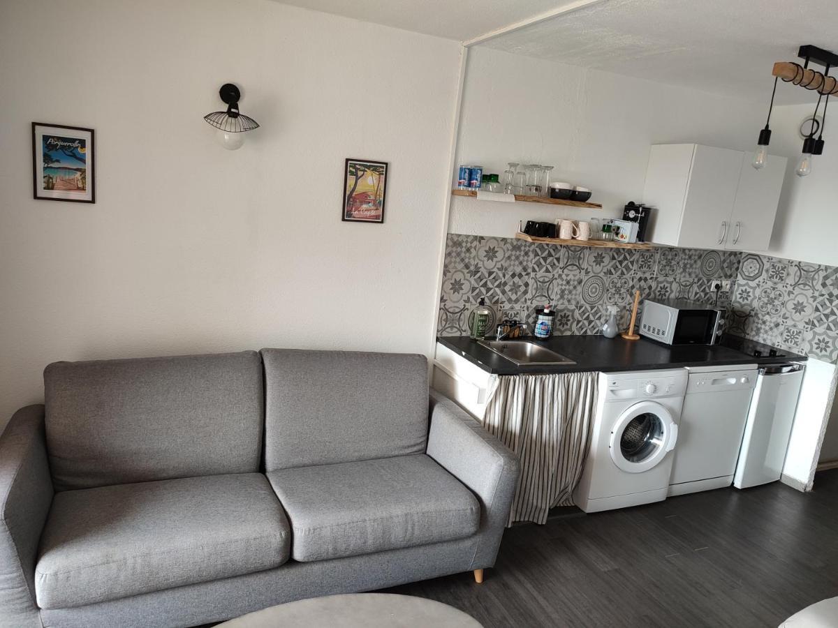 شقة Hyères  في Studio 4 Personnes Avec Vue Sur Le Port المظهر الخارجي الصورة